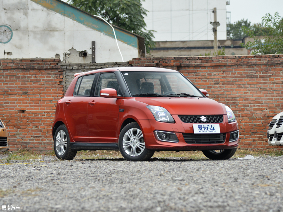 Changan Suzuki Swift 2016