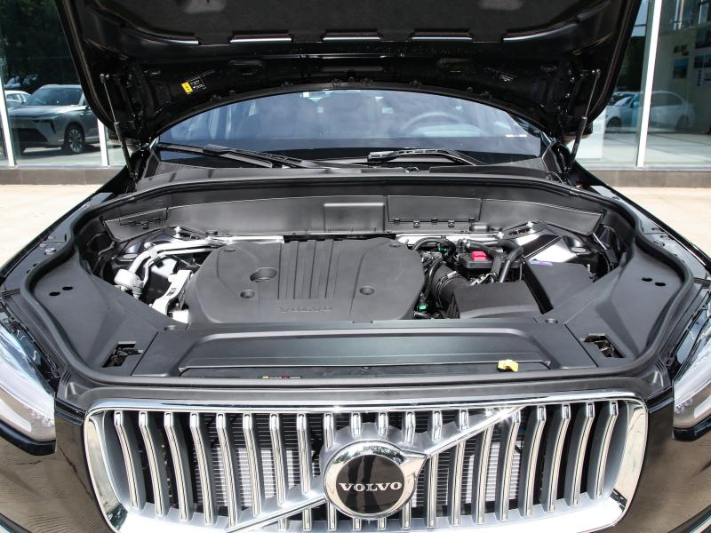 杭州沃尔沃XC90降价信息，最高让利17.49万！优惠不等人